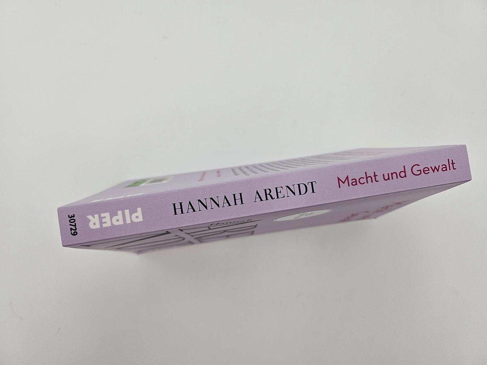 Beispielinhalt (Bild) Macht und Gewalt