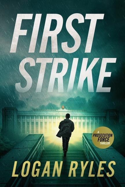 Vorderes Coverbild First Strike