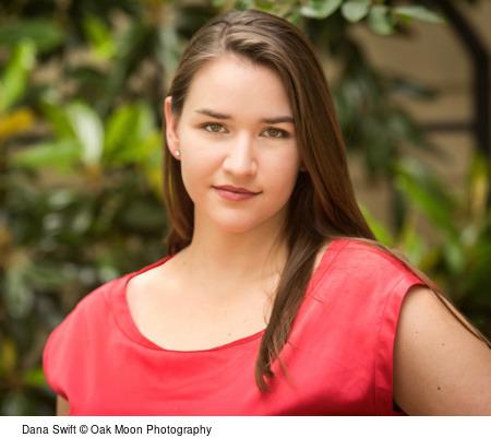 Autorenbild Cast in Firelight - Magie der Farben