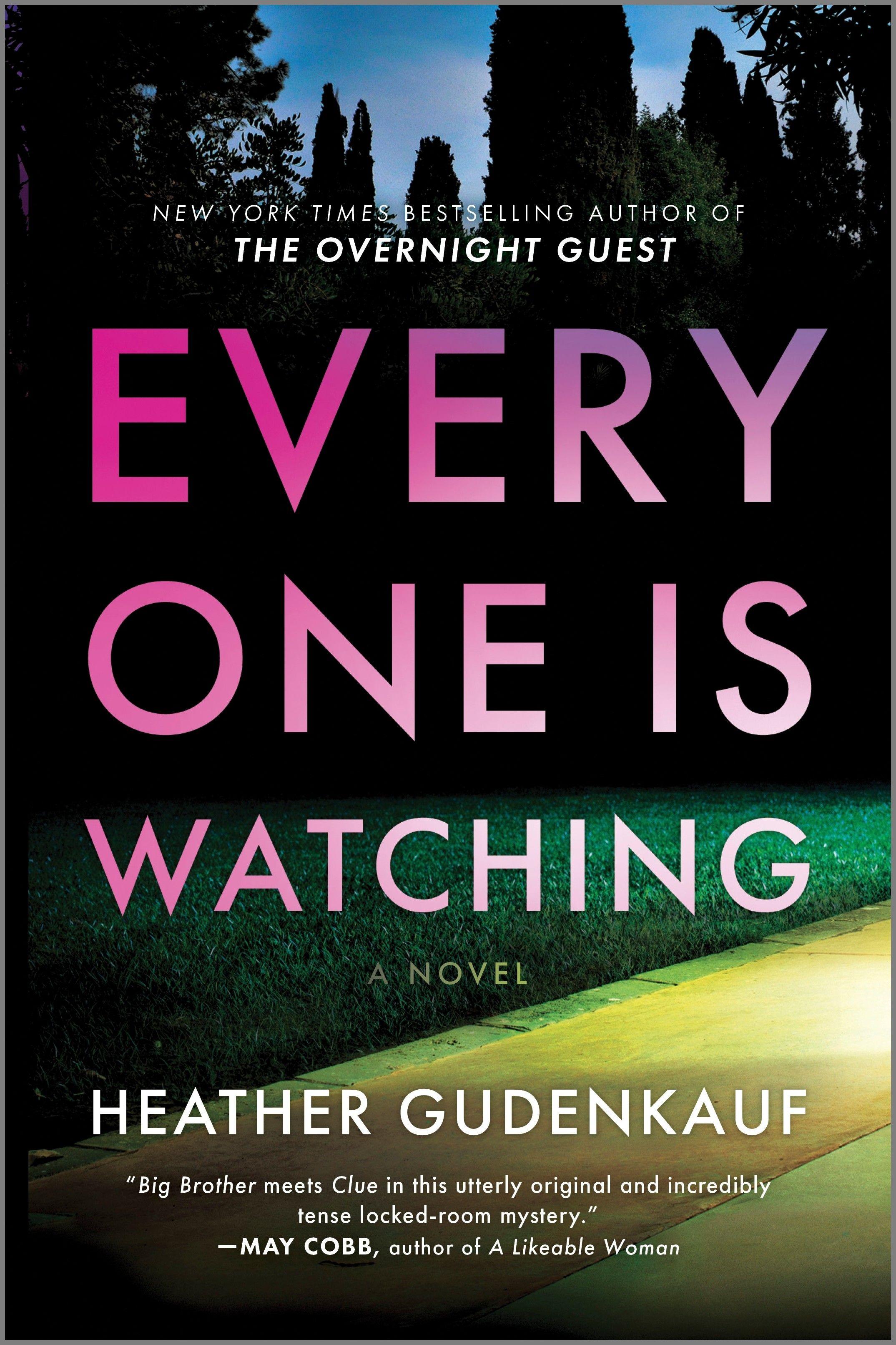 Vorderes Coverbild Everyone Is Watching