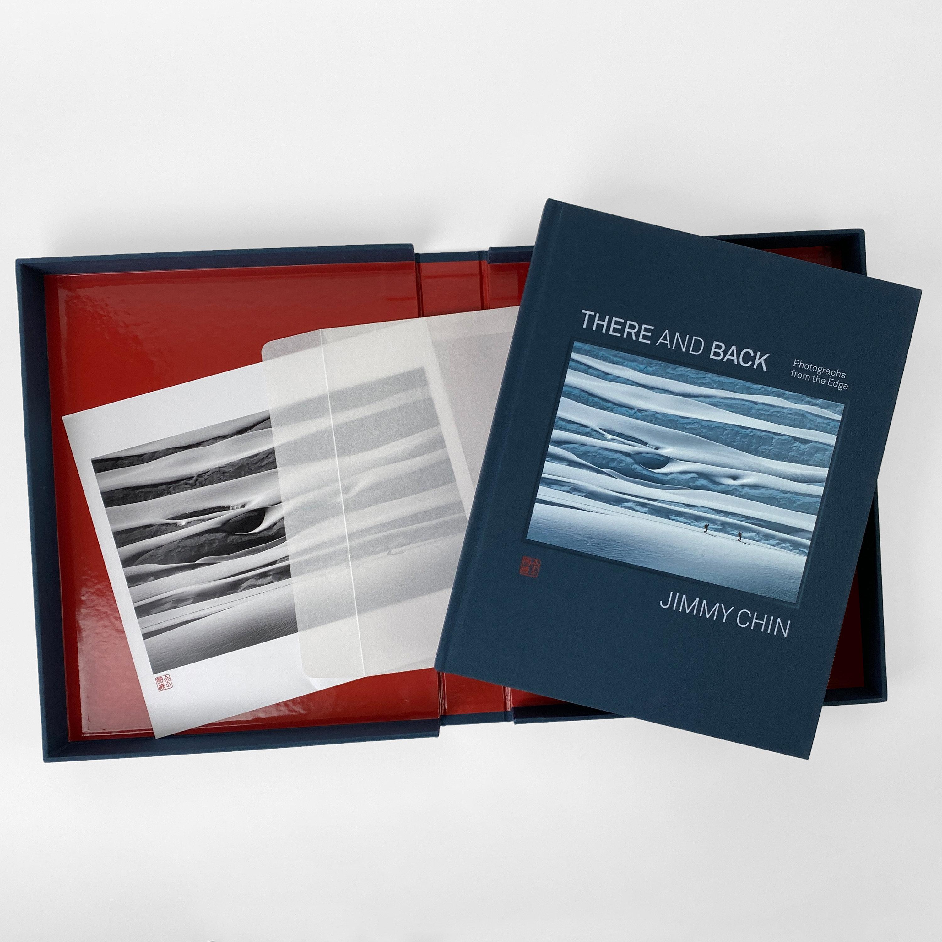 Vorderes Coverbild There and Back (Deluxe Signed Edition)