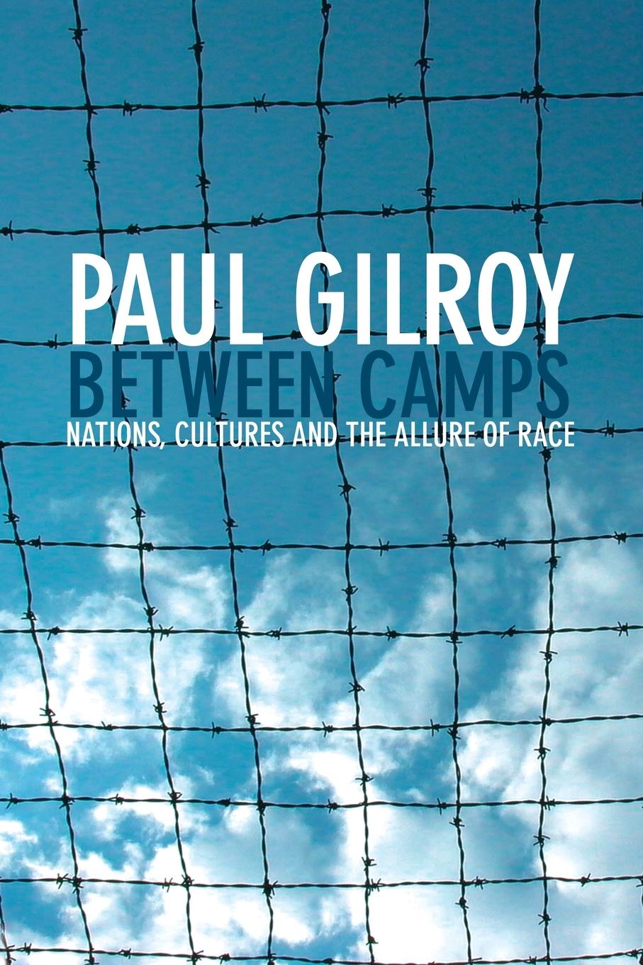 Vorderes Coverbild Between Camps