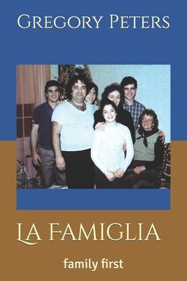 Vorderes Coverbild La Famiglia: family first