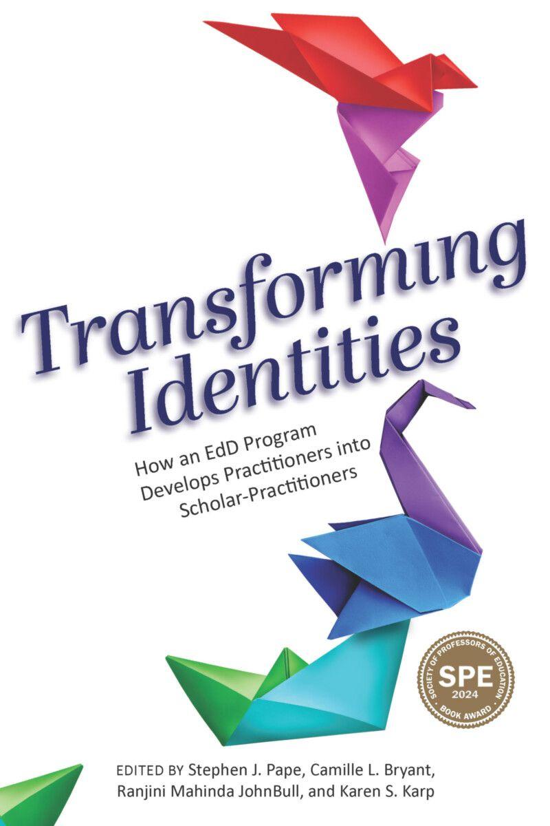 Vorderes Coverbild Transforming Identities