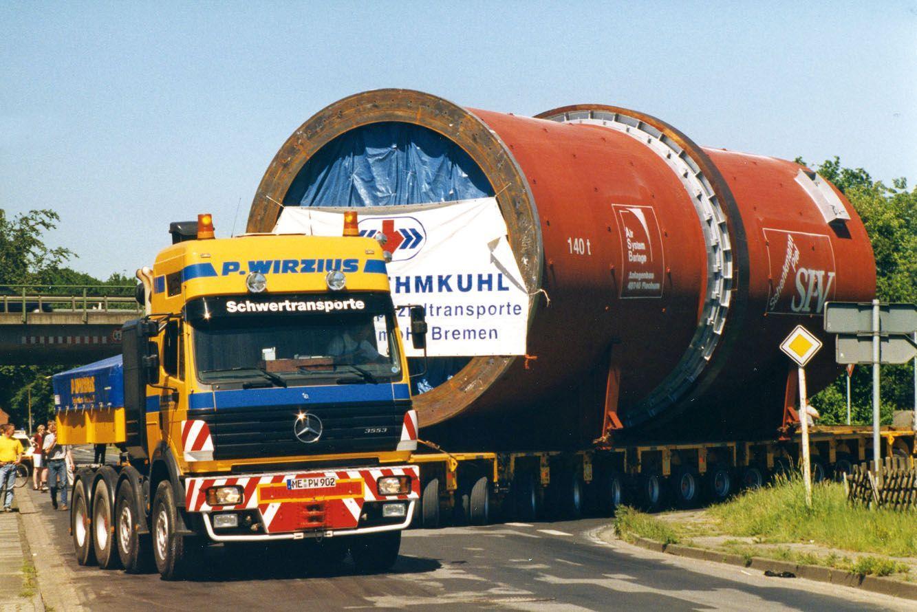 Beispielinhalt (Bild) Schwerlastzugmaschinen unterwegs in den 1980er und 1990er Jahren