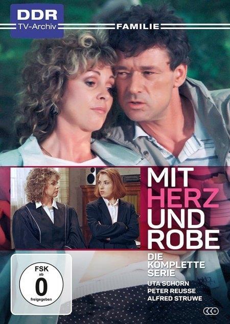 Vorderes Coverbild Mit Herz und Robe