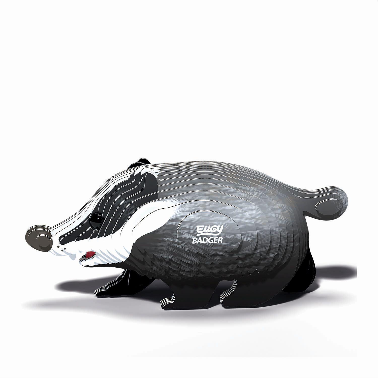 Beispielinhalt (Bild) EUGY - 3D Bastelset Dachs