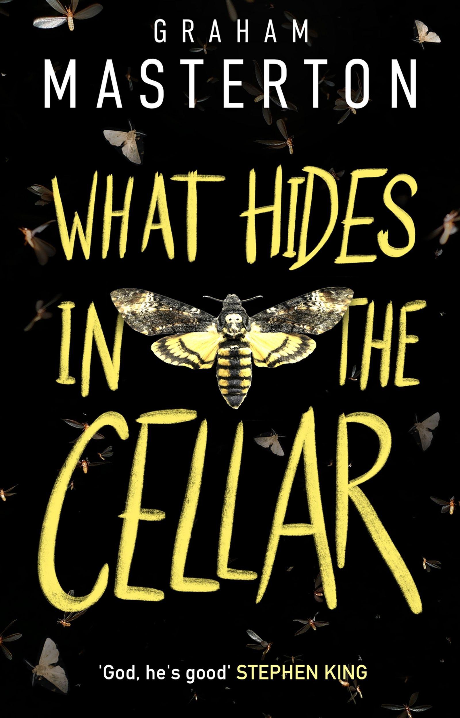 Vorderes Coverbild What Hides in the Cellar