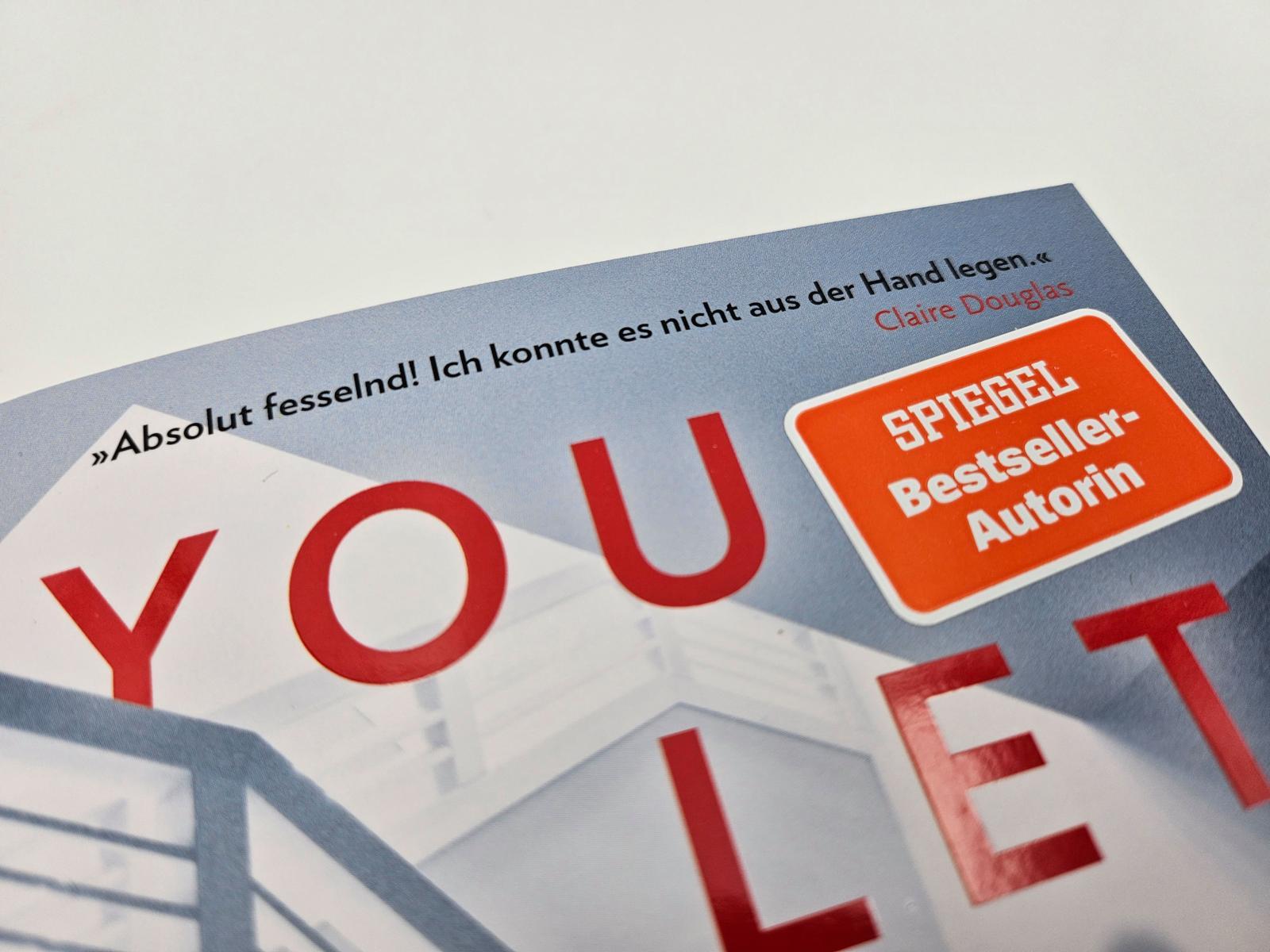 Beispielinhalt (Bild) You Let Me In