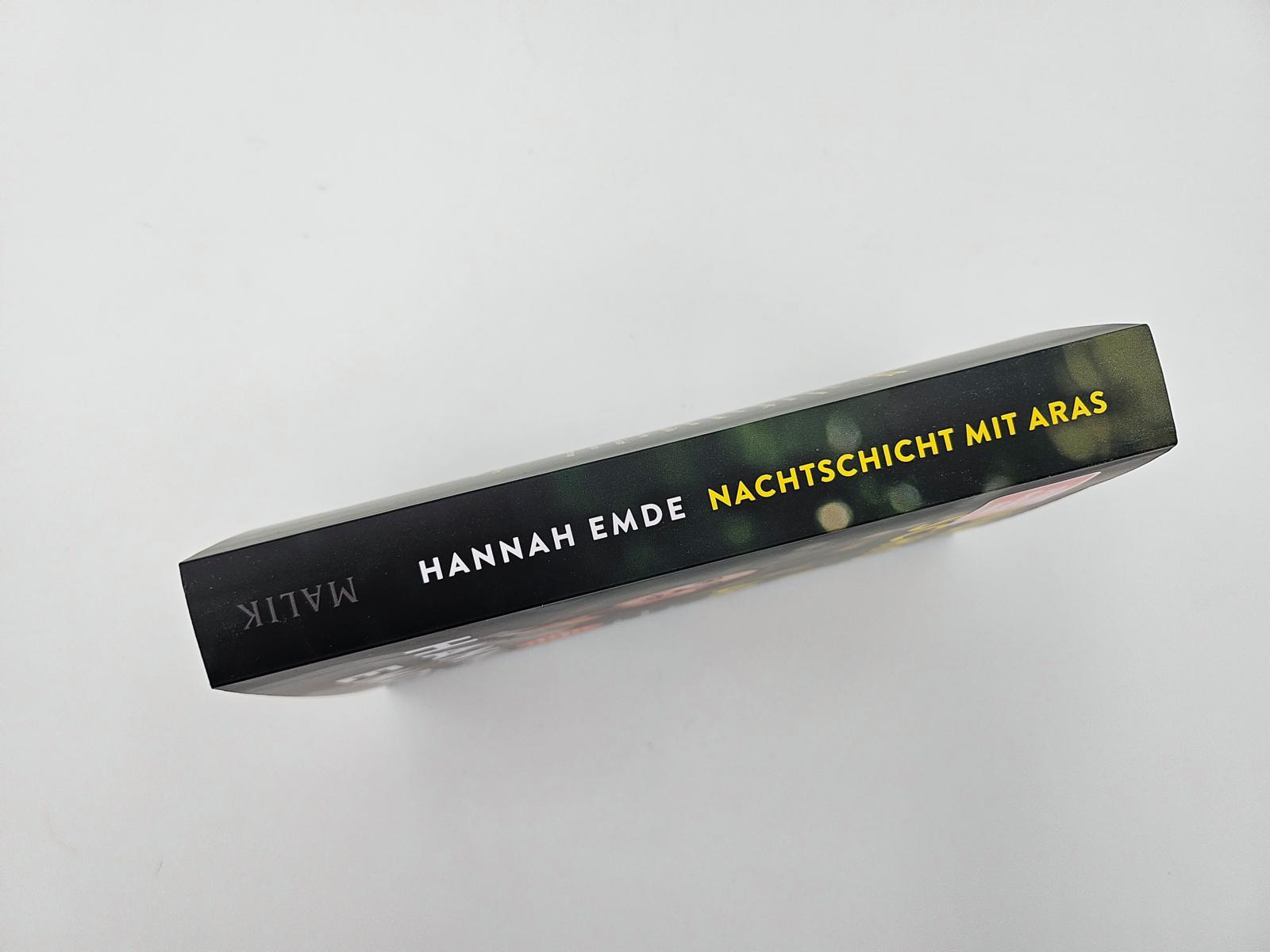 Beispielinhalt (Bild) Nachtschicht mit Aras