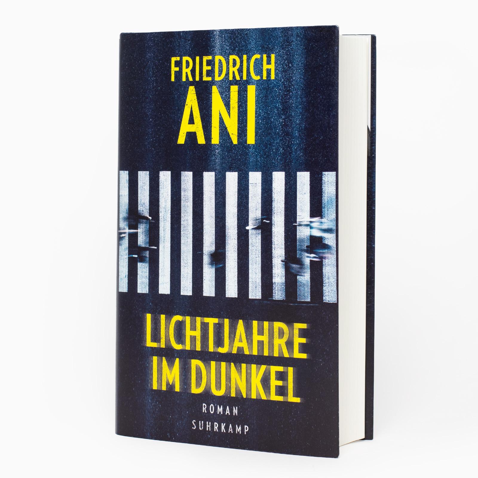 Beispielinhalt (Bild) Lichtjahre im Dunkel