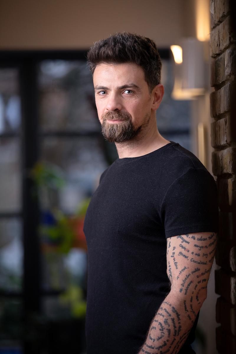 Autorenbild Vor einem großen Walde