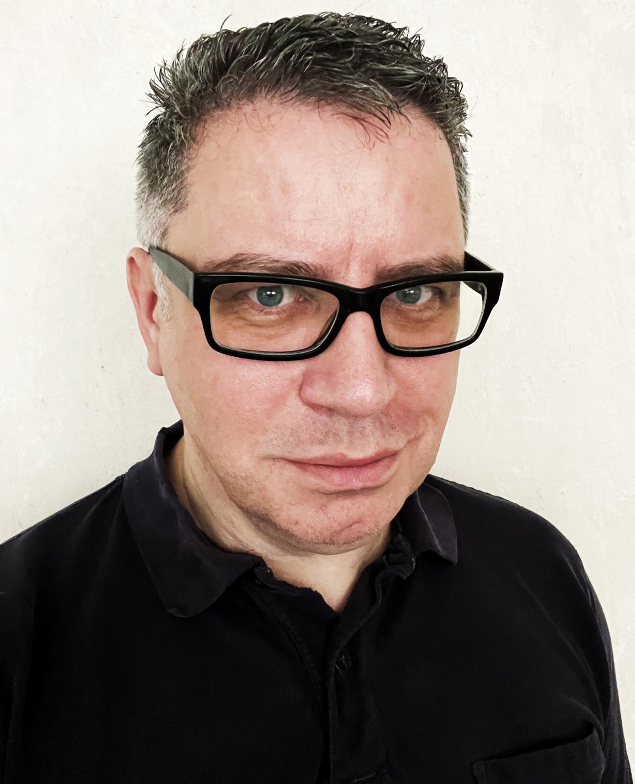 Autorenbild Der kleine Perry 2: Im Reich der 42 Welten