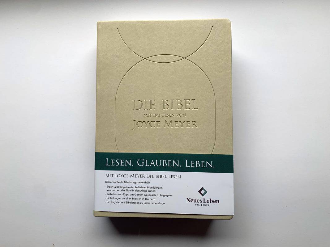 Beispielinhalt (Bild) Die Bibel mit Impulsen von Joyce Meyer, Kunstlederausgabe