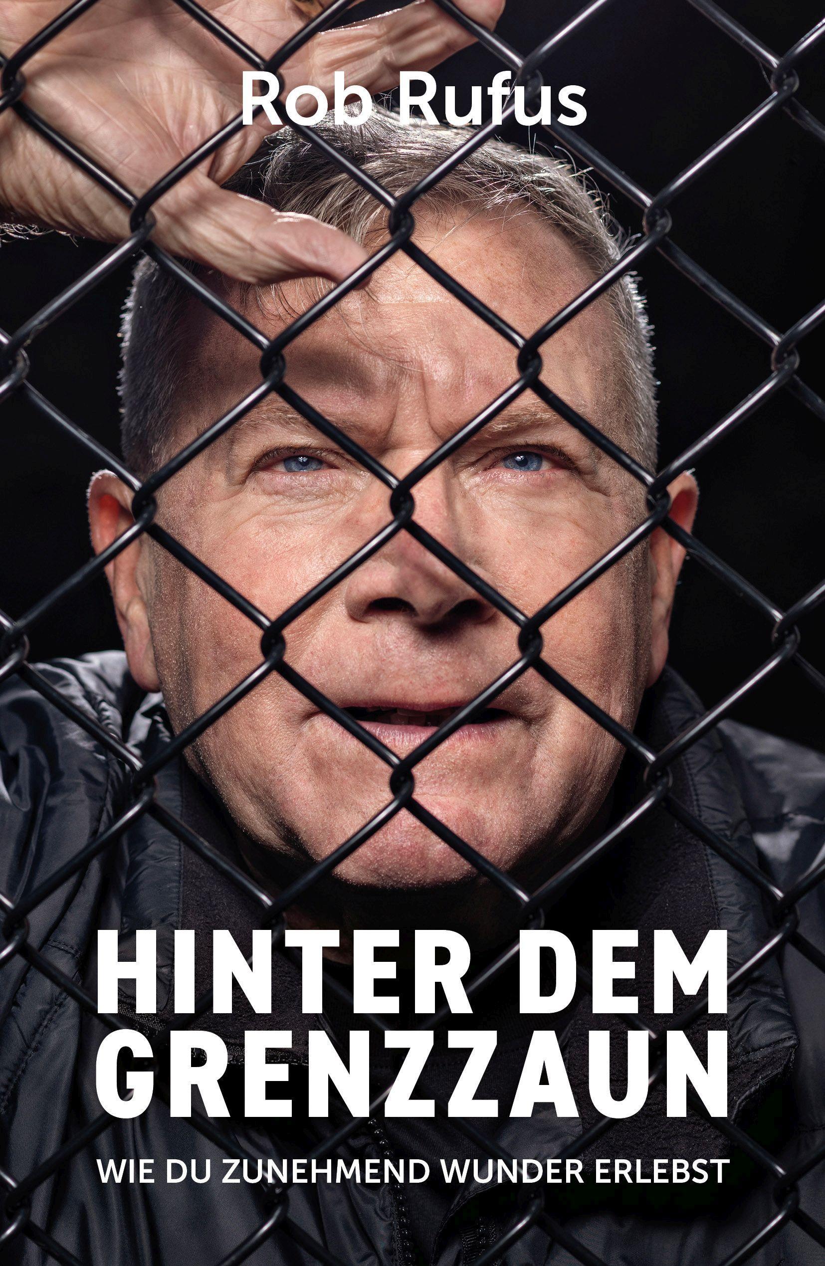 Vorderes Coverbild Hinter dem Grenzzaun