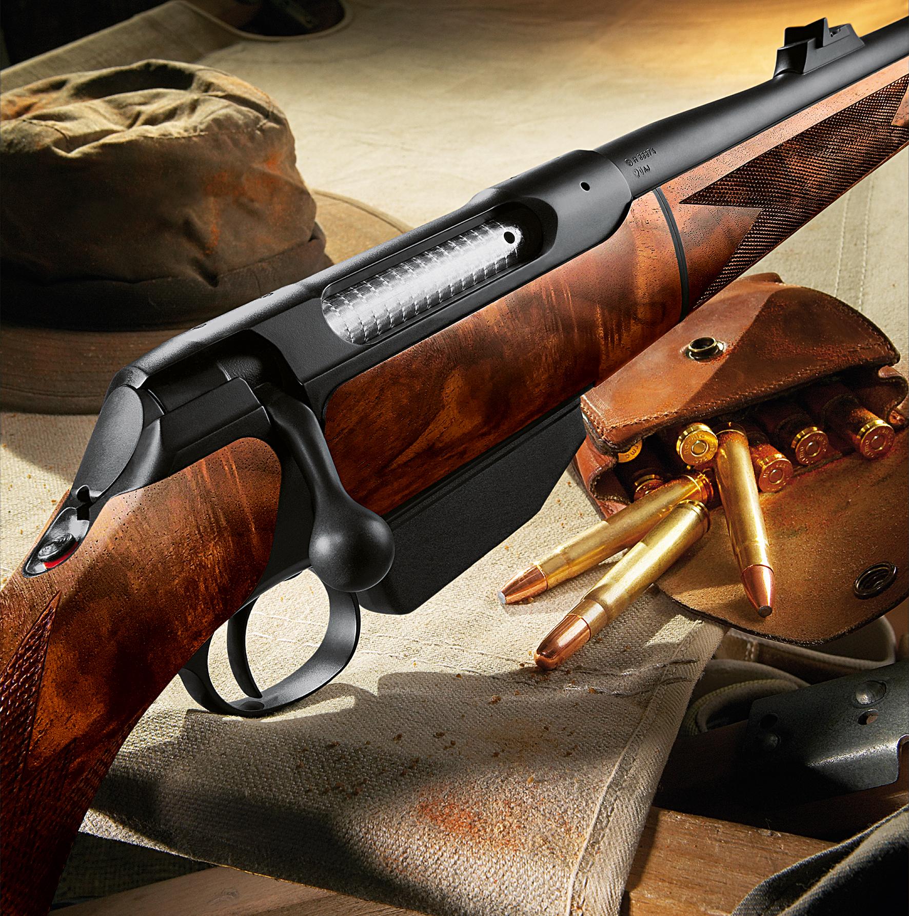 Beispielinhalt (Bild) Hunting - The Ultimate Book