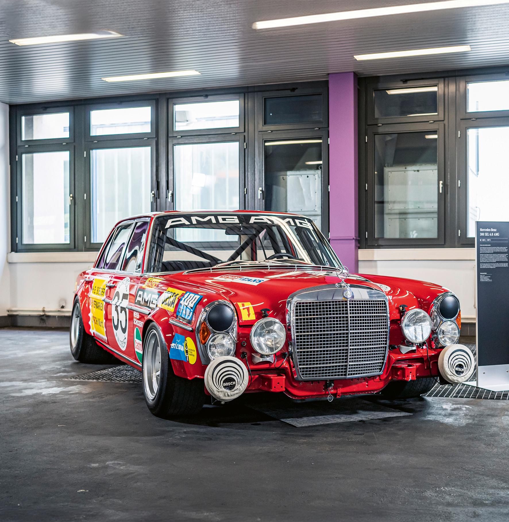 Beispielinhalt (Bild) Mercedes-Benz Milestones