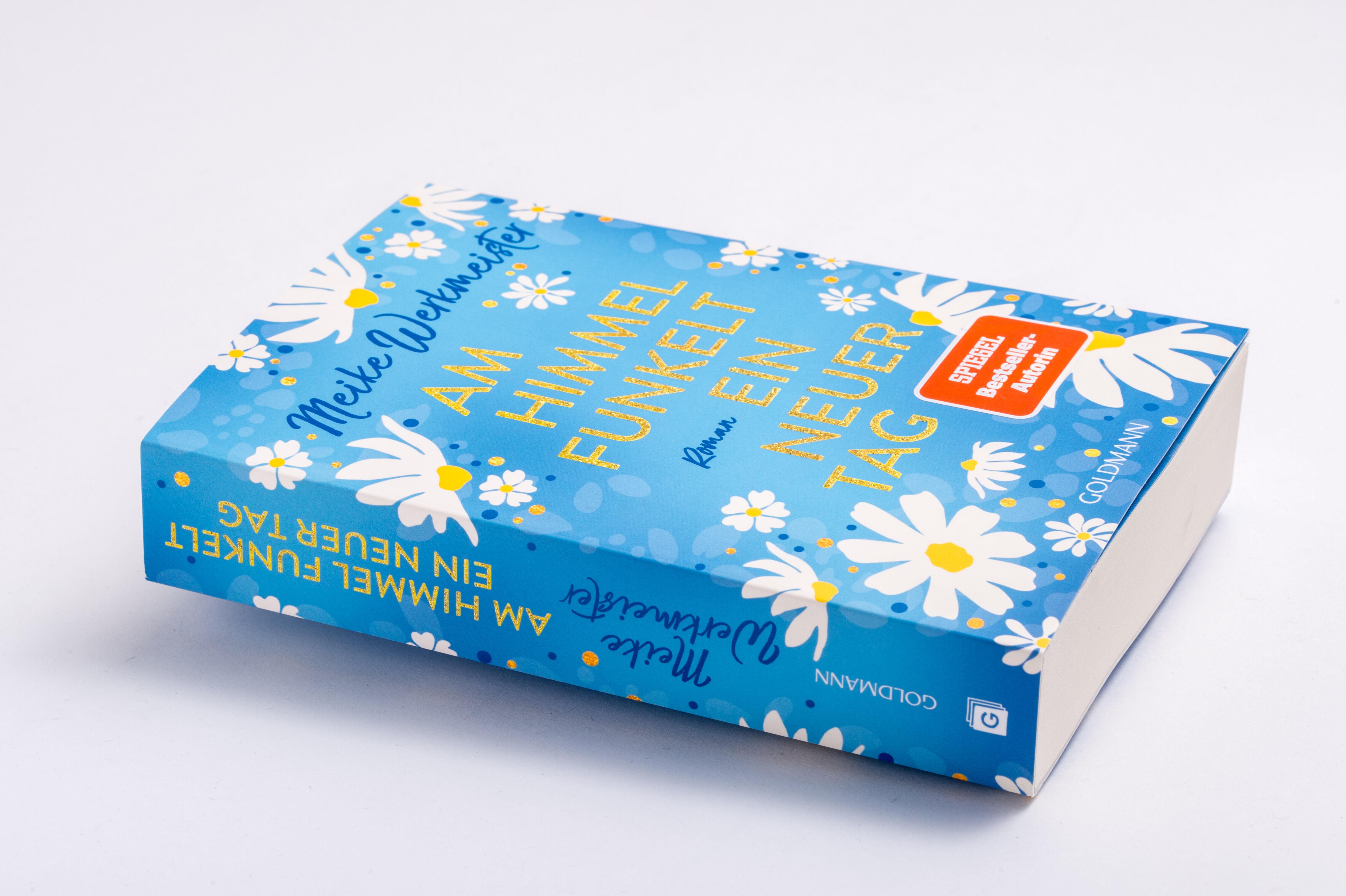 Beispielinhalt (Bild) Am Himmel funkelt ein neuer Tag