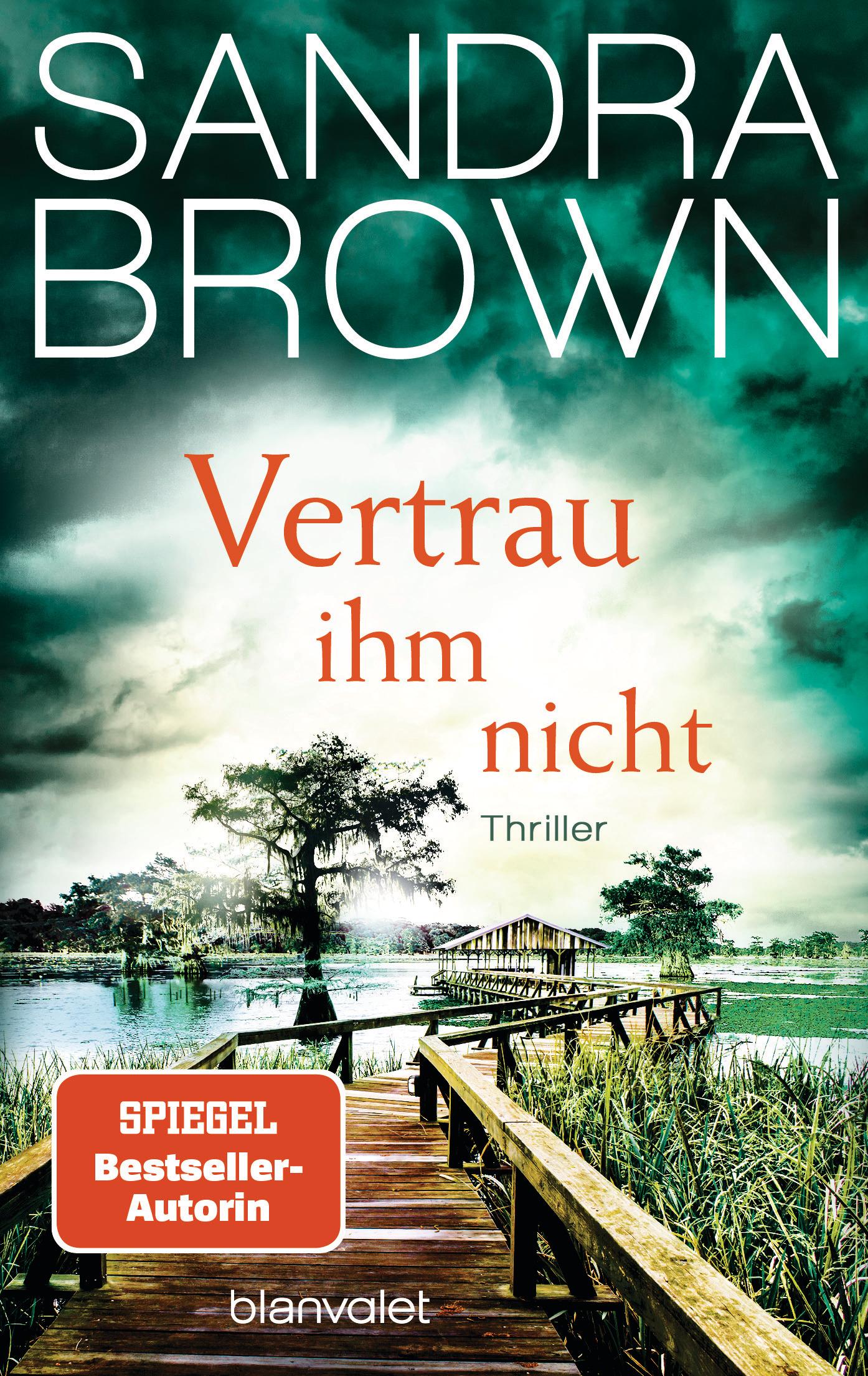 Vorderes Coverbild Vertrau ihm nicht