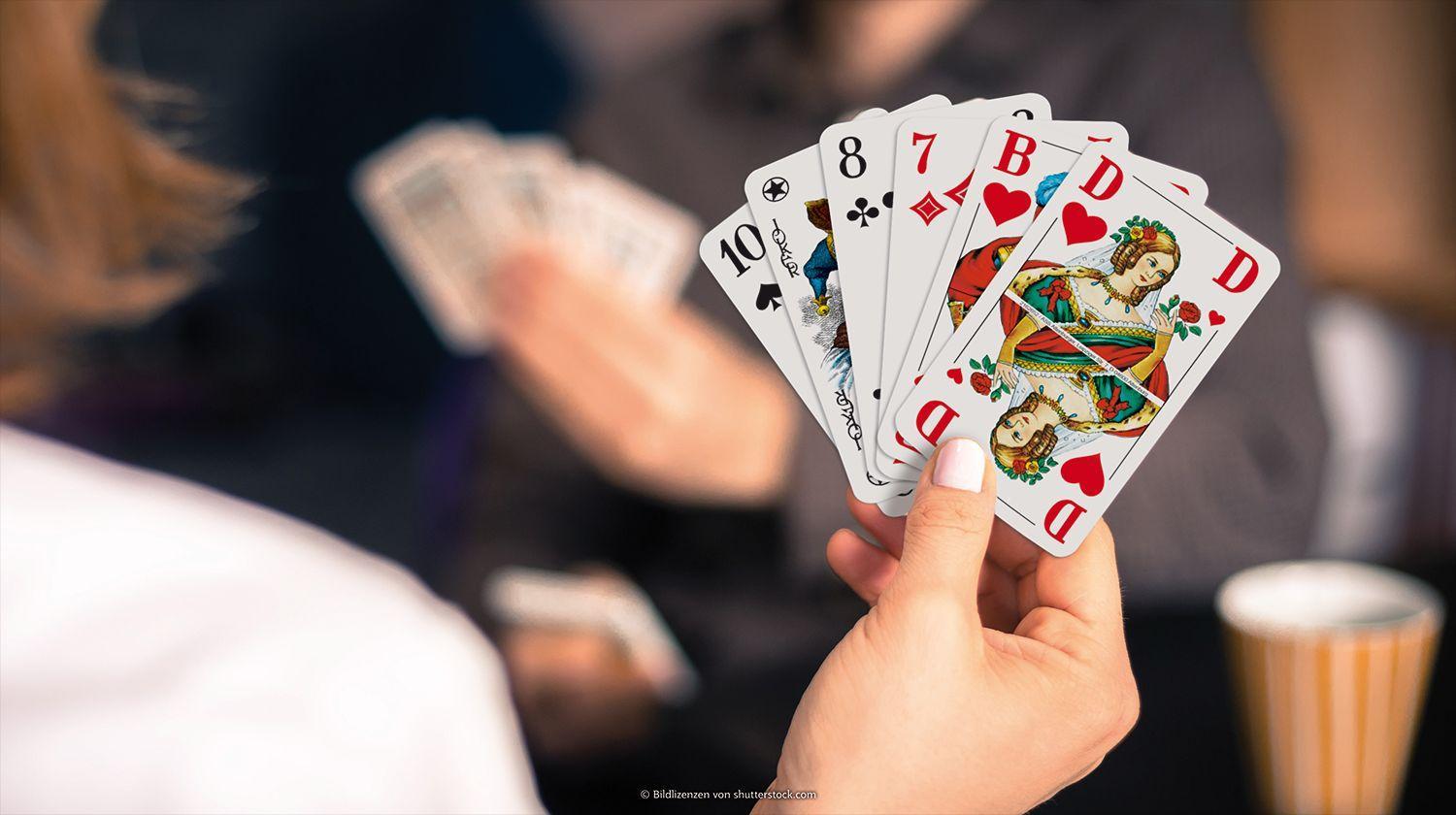 Beispielinhalt (Bild) Senioren Rommé im Lederetui