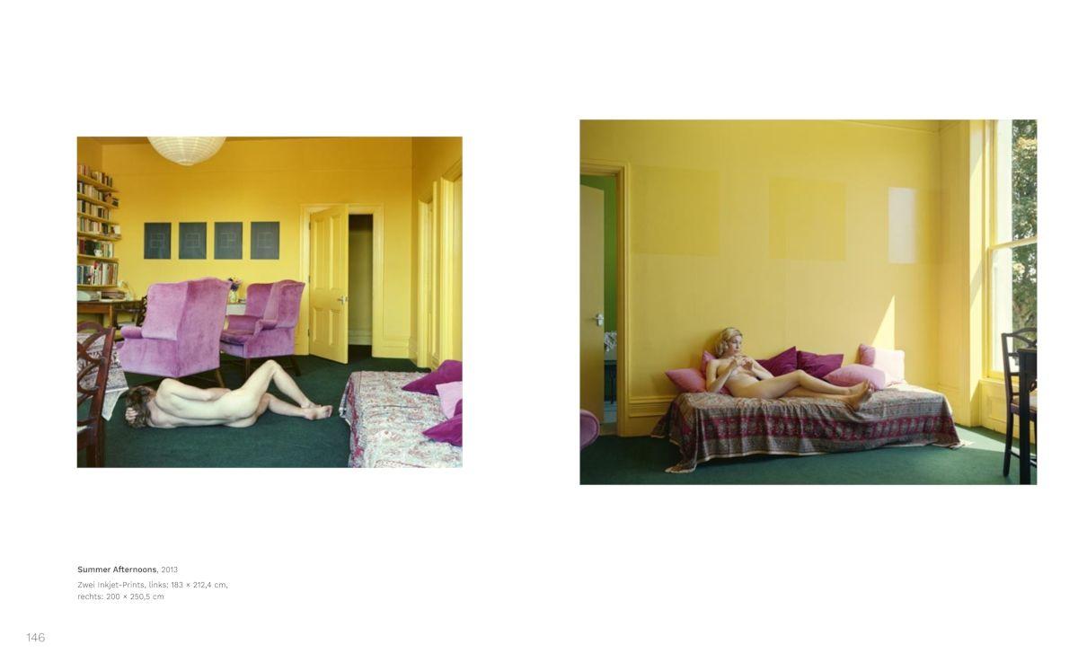Beispielinhalt (Bild) Jeff Wall: Meister der inszenierten Fotografie - Licht, Komposition und Cinematografie in der zeitgenössischen Kunst. Bildband zur großen Ausstellung der Fondation Beyeler