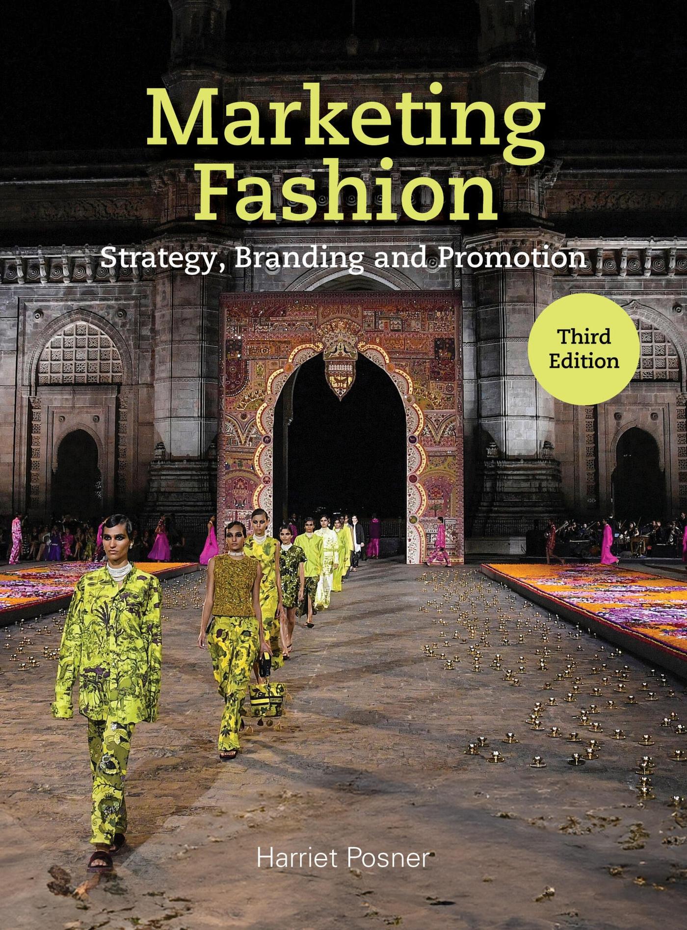 Vorderes Coverbild Marketing Fashion Third Edition