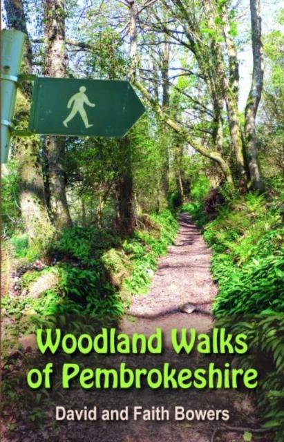 Vorderes Coverbild Woodland Walks in Pembrokeshire