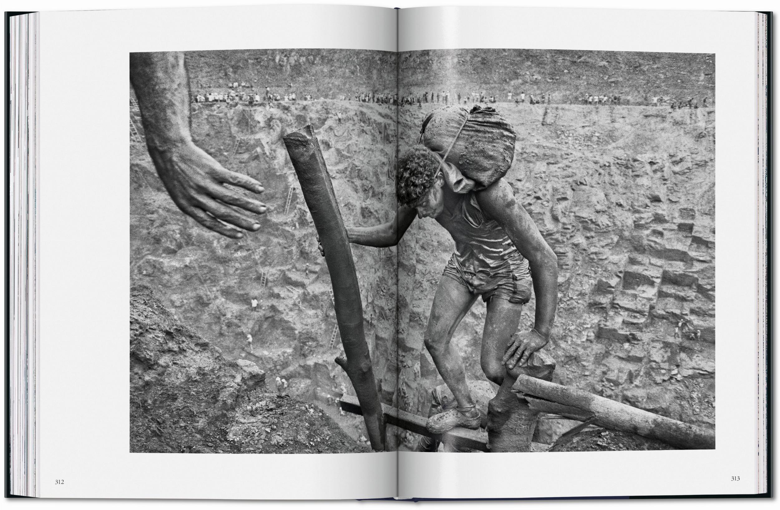 Beispielinhalt (Bild) Sebastião Salgado. Arbeiter. Zur Archäologie des Industriezeitalters