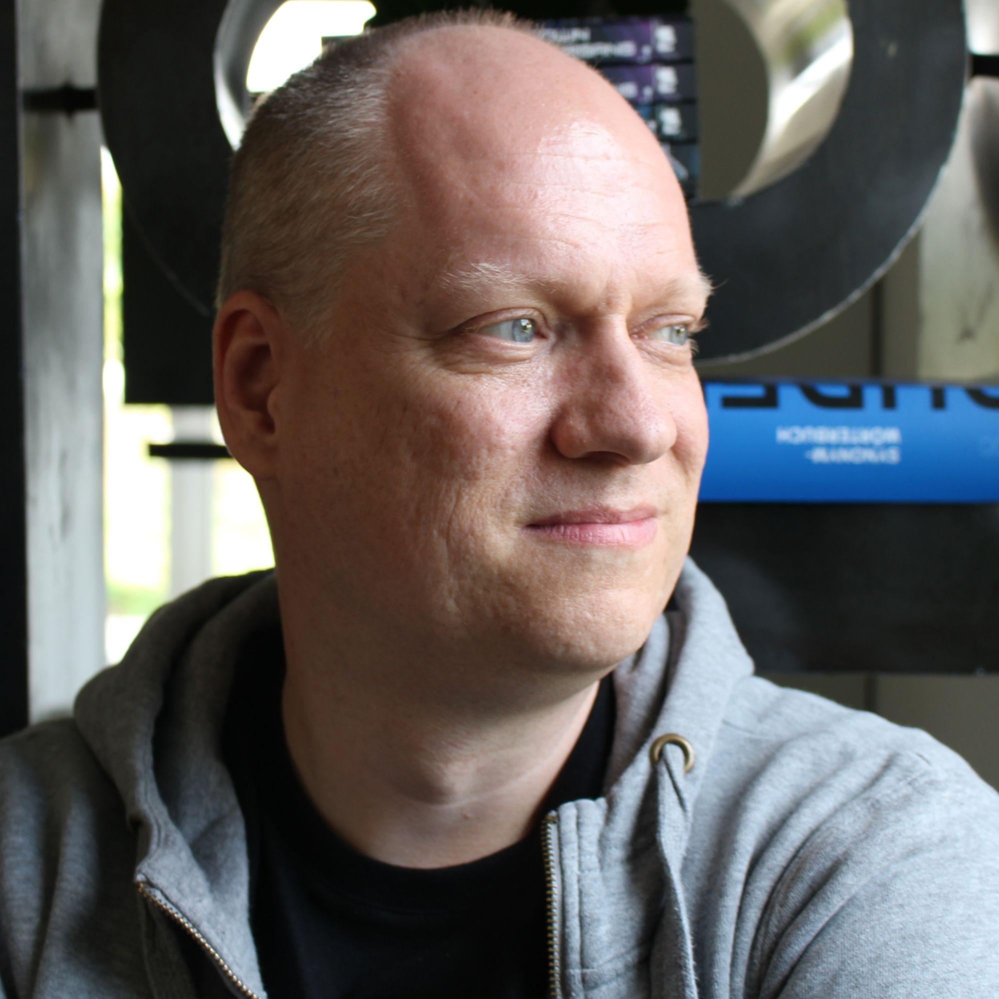 Autorenbild Operation Helicon - Geheimnis im Kuipergürtel