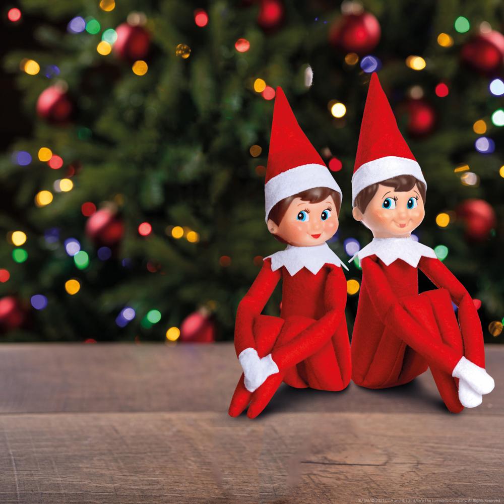 Beispielinhalt (Bild) The Elf on the Shelf® - Box Set Mädchen