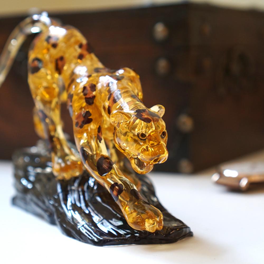 Beispielinhalt (Bild) Crystal Puzzle - Leopard - 39 Teile