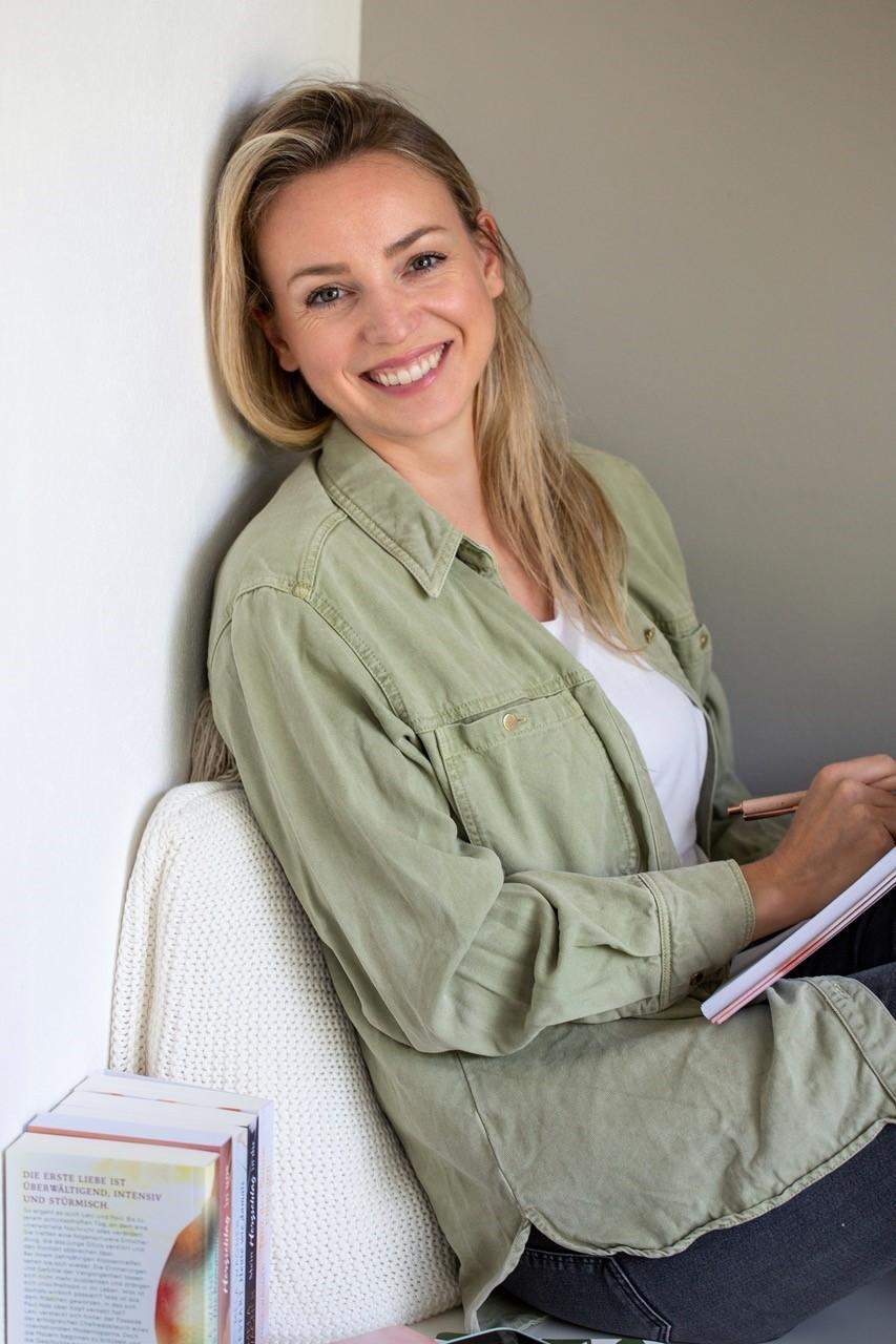 Autorenbild The Deeper I Fall (Loving For Real 1)