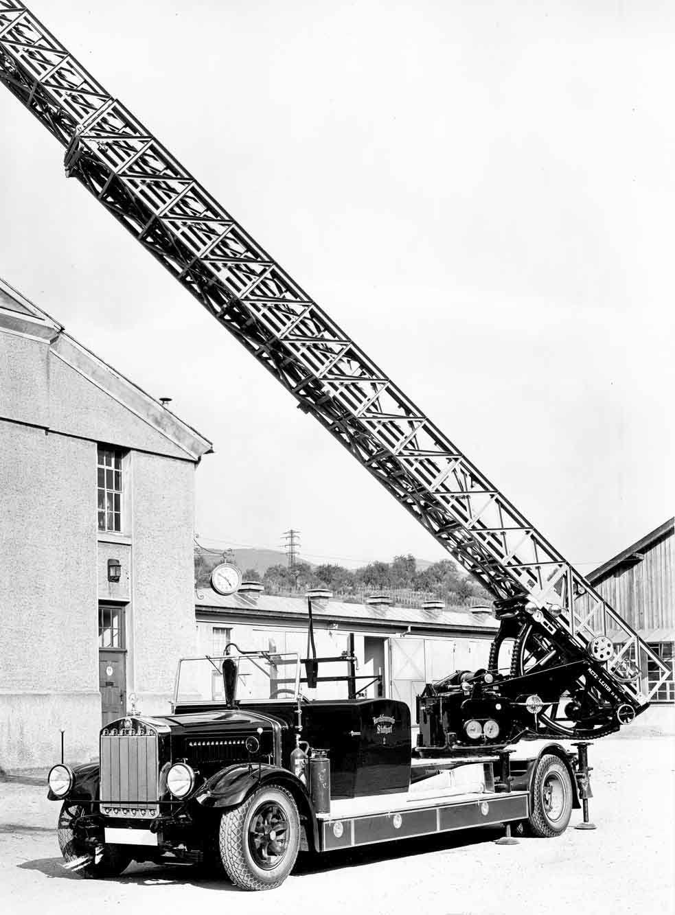 Beispielinhalt (Bild) Feuerwehrfahrzeuge Mercedes-Benz 1926-1945