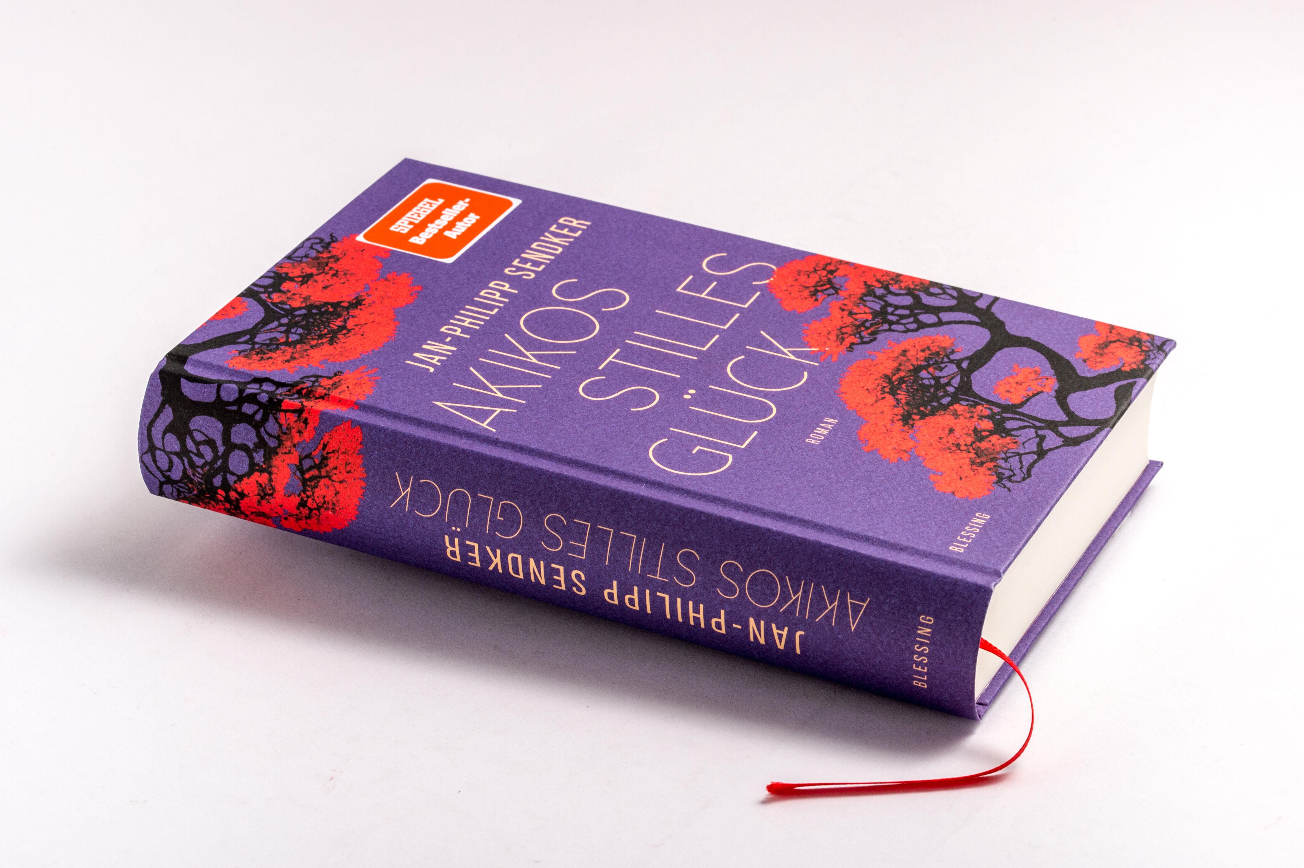 Beispielinhalt (Bild) Akikos stilles Glück