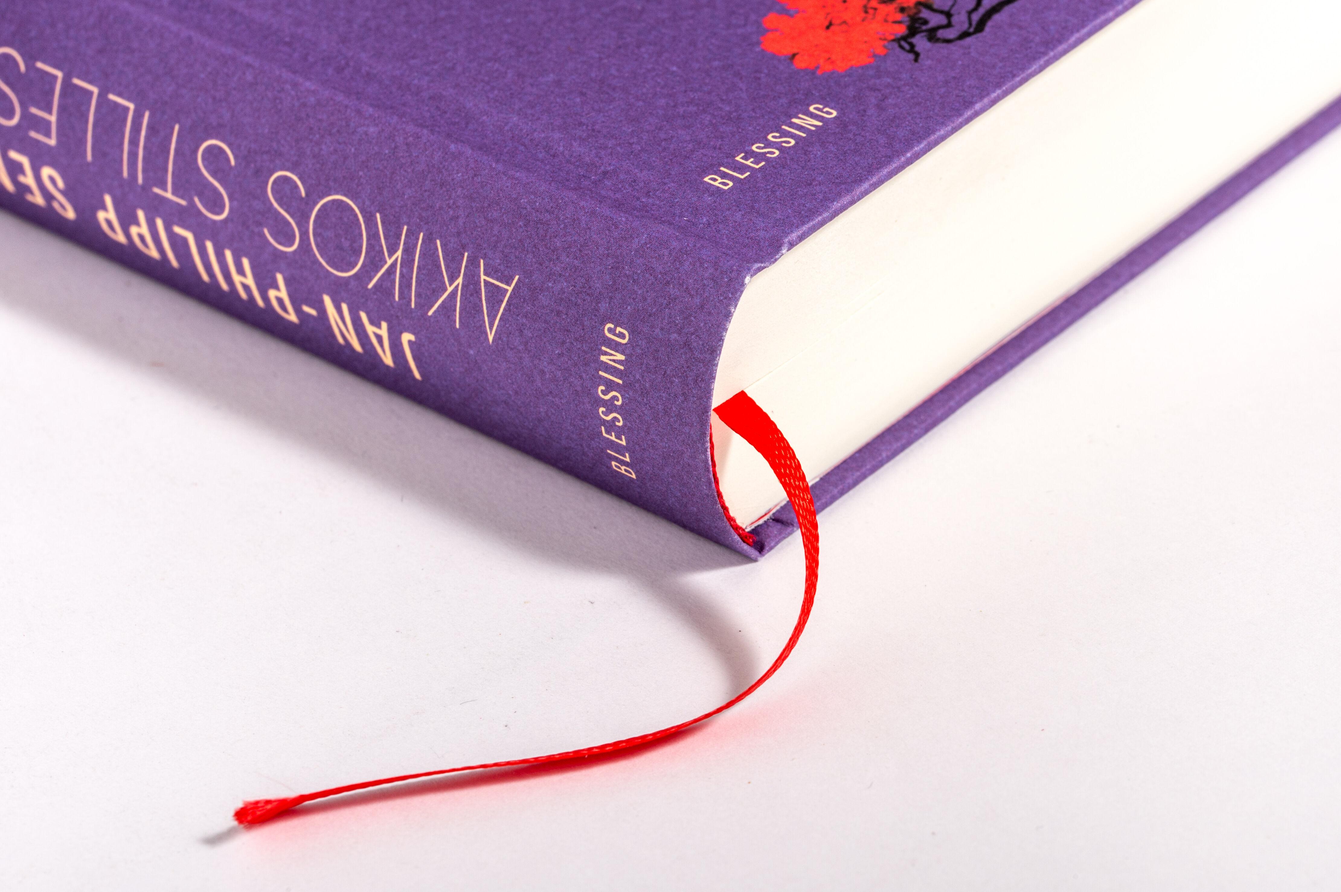 Beispielinhalt (Bild) Akikos stilles Glück