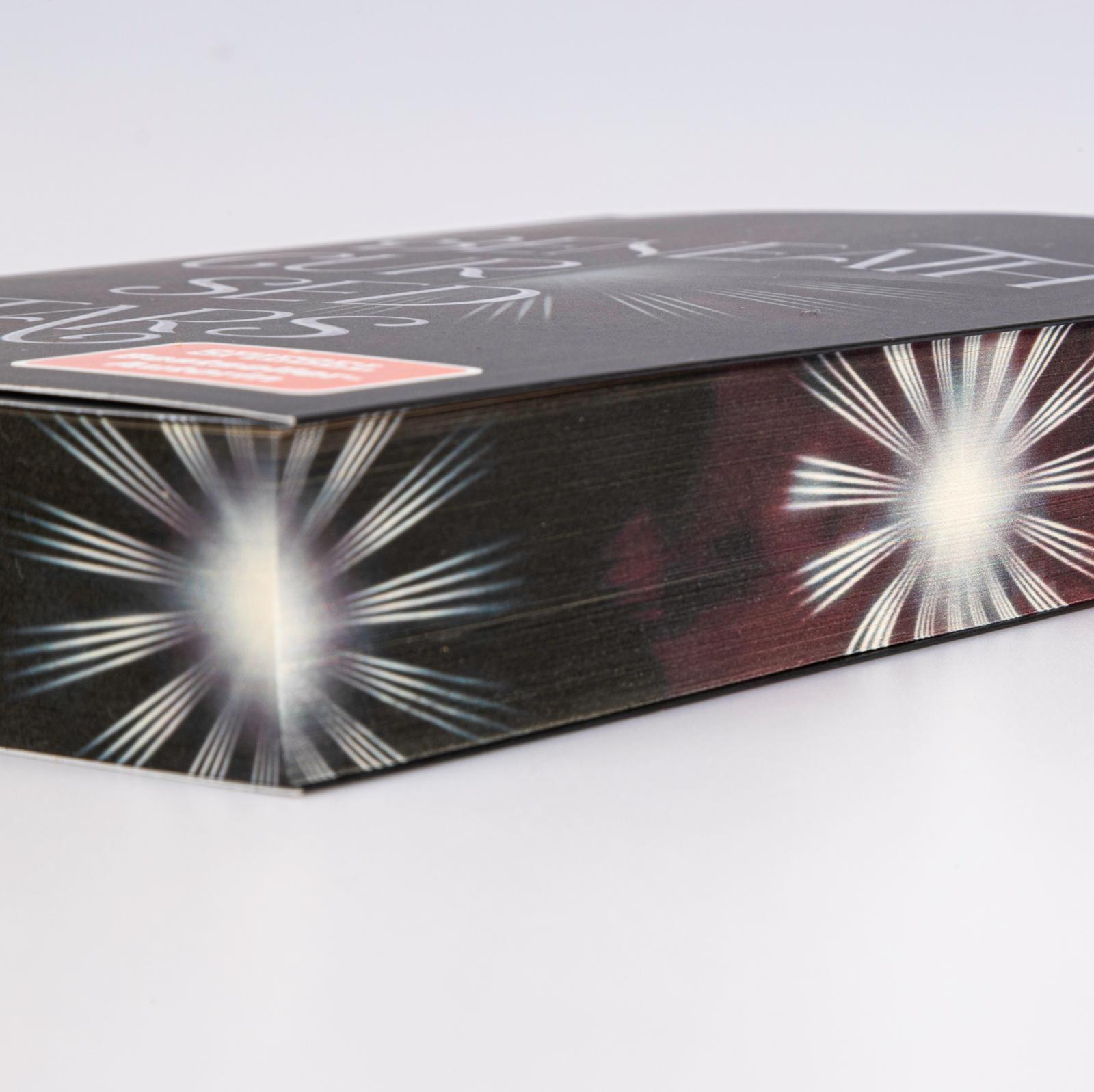 Beispielinhalt (Bild) Beneath Cursed Stars 1: Beneath Cursed Stars