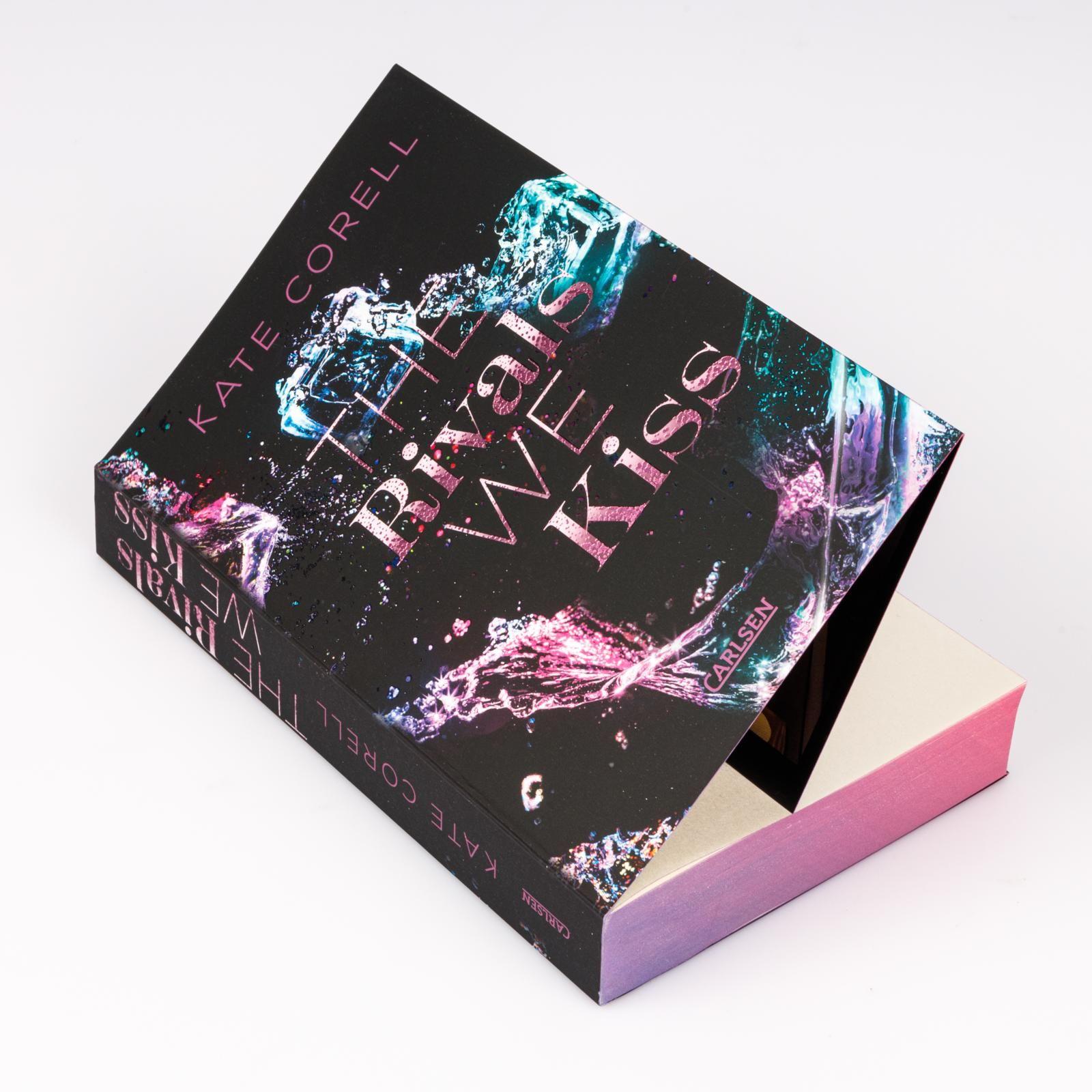 Beispielinhalt (Bild) The Rivals We Kiss (Brouwen Dynasty 3)