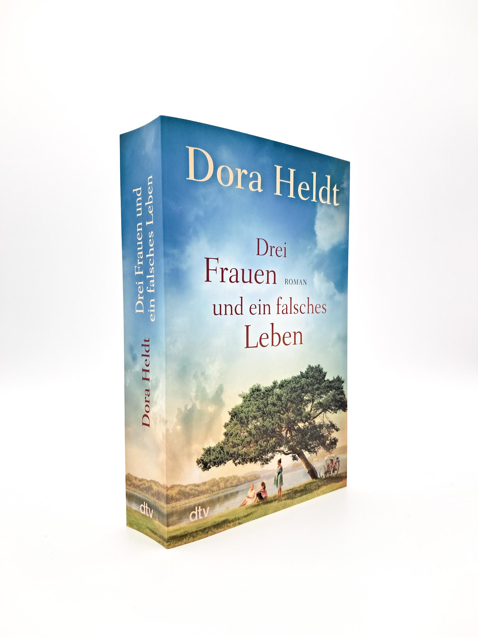 Beispielinhalt (Bild) Drei Frauen und ein falsches Leben