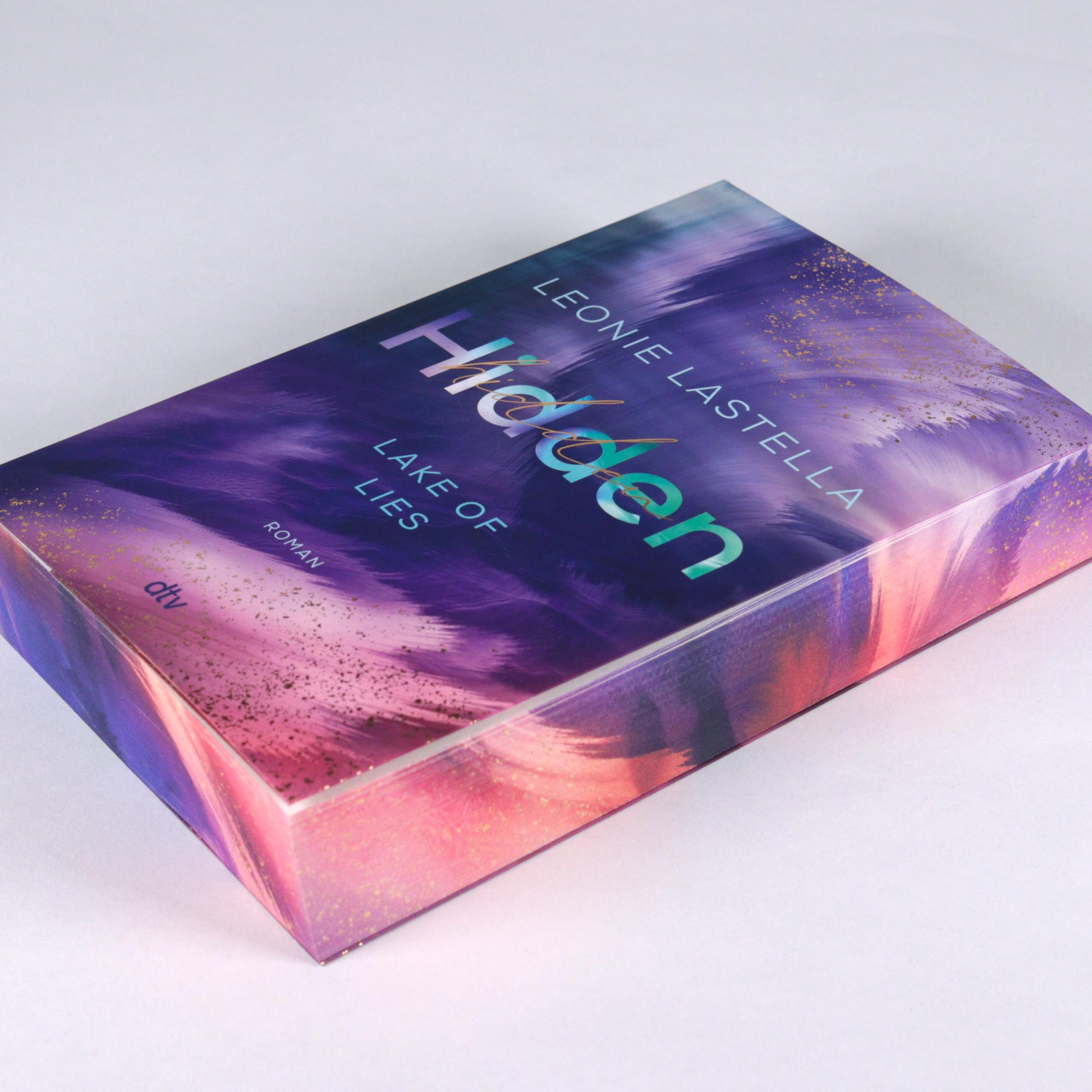 Beispielinhalt (Bild) Lake of Lies - Hidden