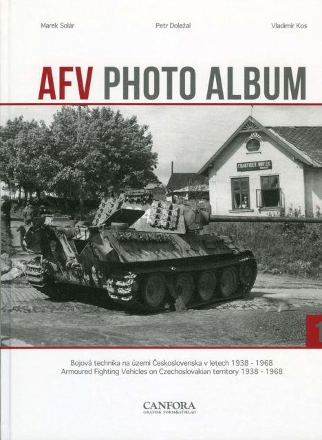 Vorderes Coverbild AFV Photo Album Vol.1
