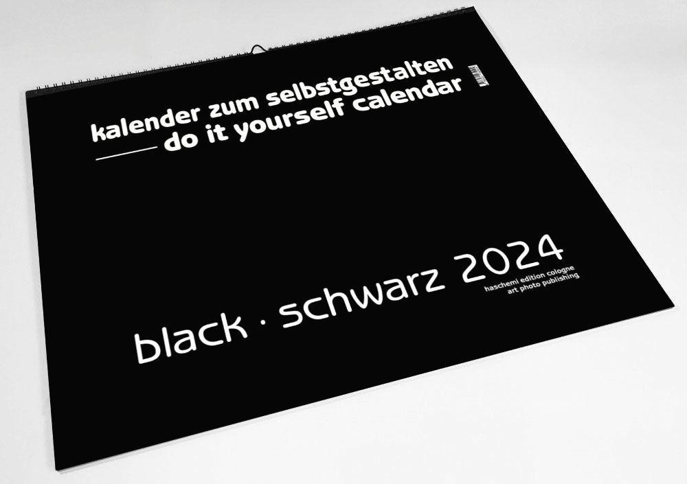Beispielinhalt (Bild) Black - Schwarz 2023 - XXL Format - Do it yourself Calendar