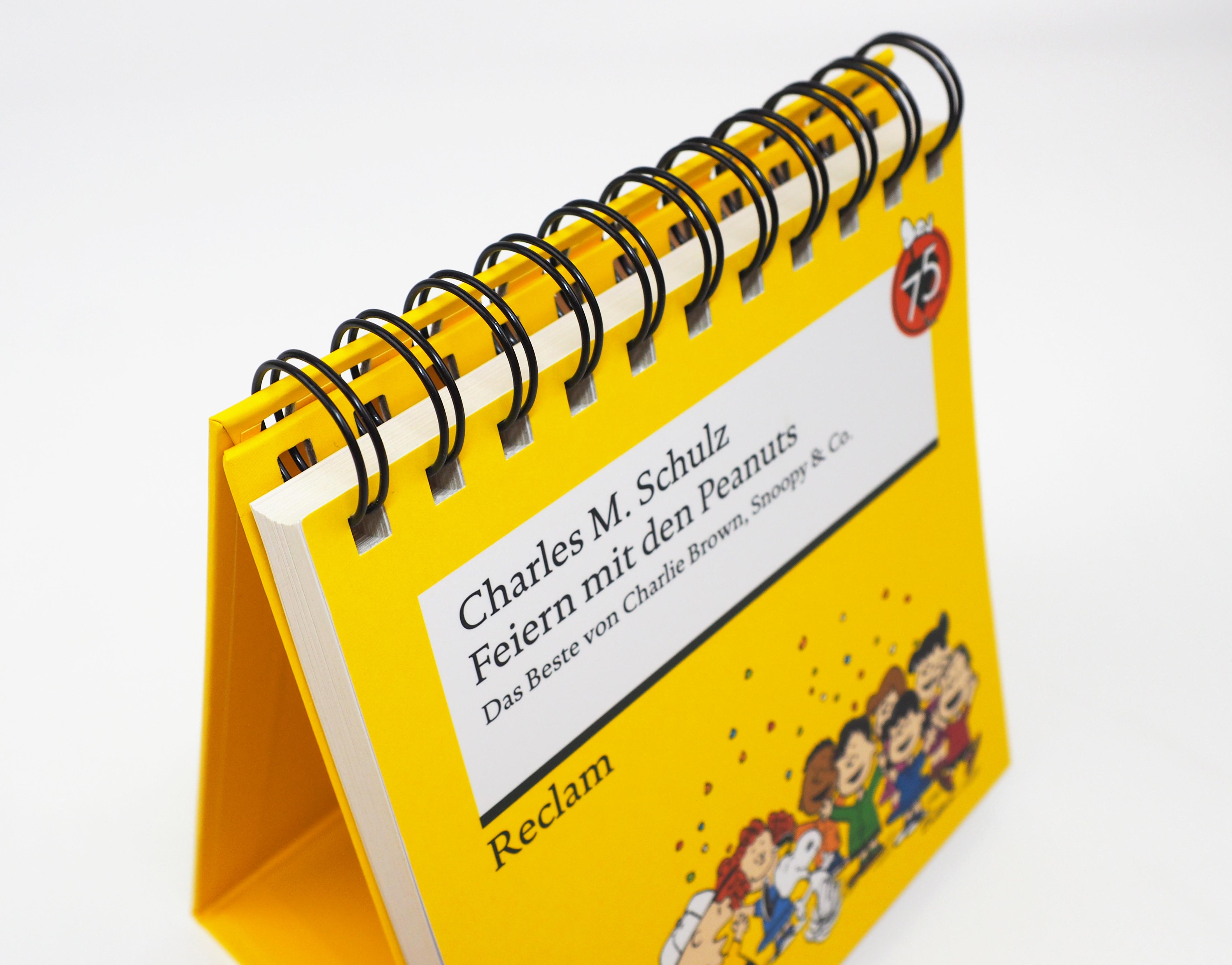 Beispielinhalt (Bild) Feiern mit den Peanuts. Das Beste von Charlie Brown, Snoopy & Co.