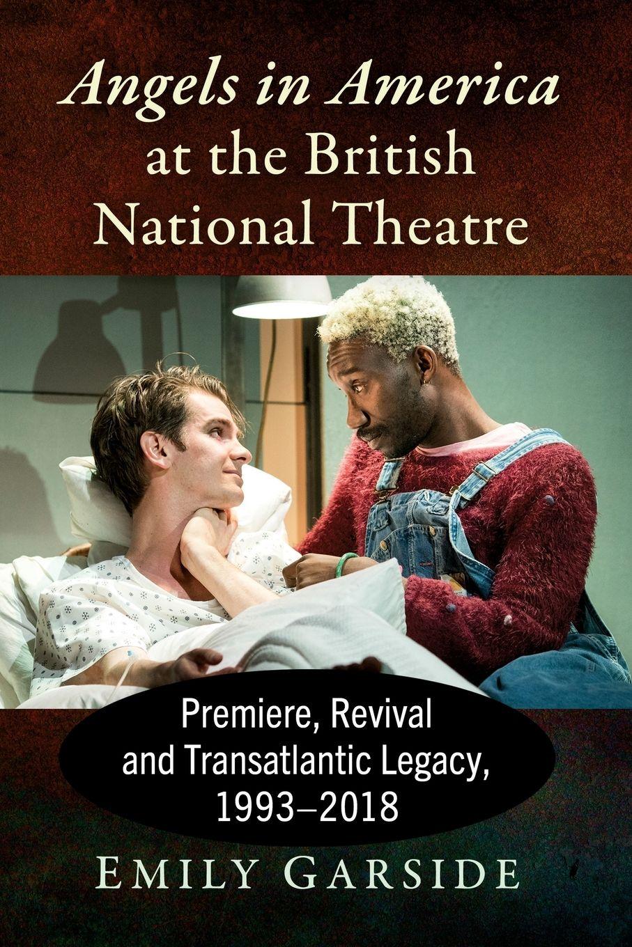 Vorderes Coverbild Angels in America at the British National Theatre