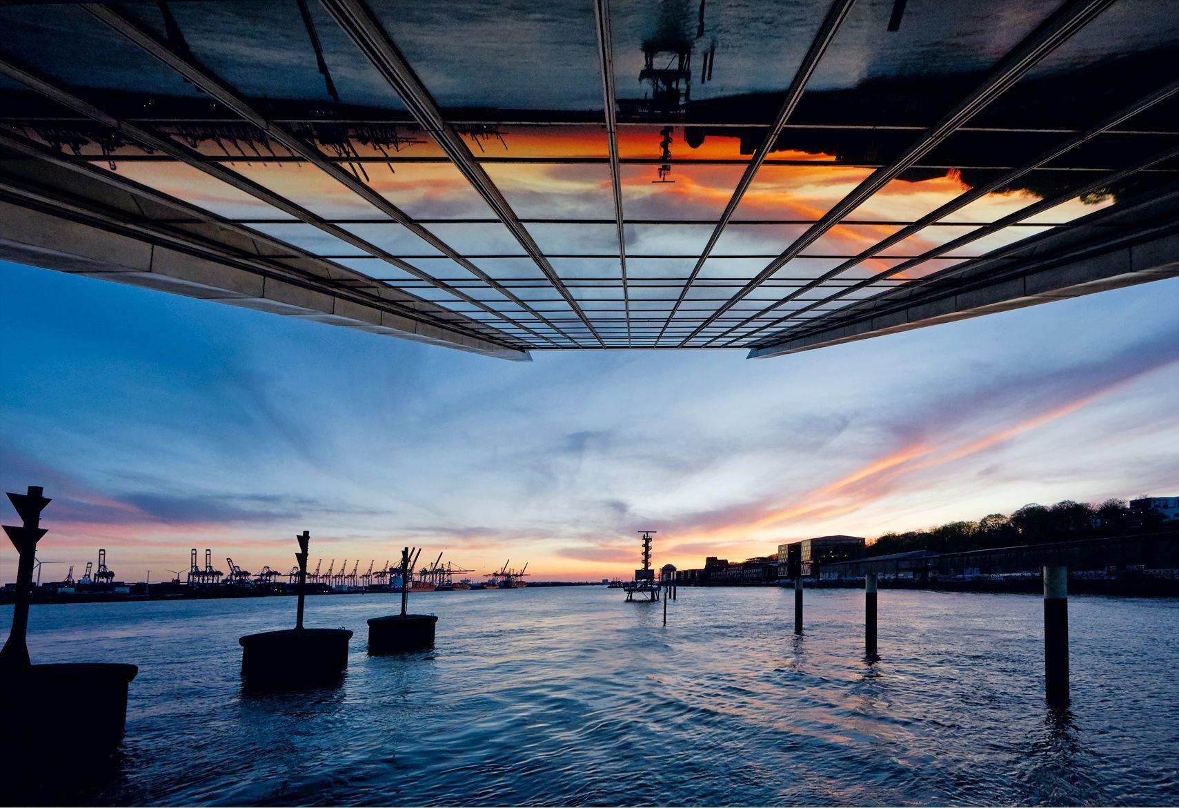 Beispielinhalt (Bild) HAMBURG 2025. 3-Monats-Tischkalender
