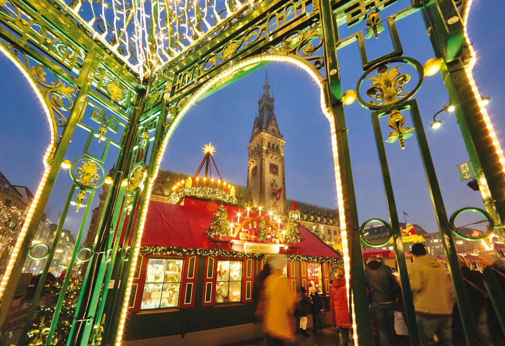 Beispielinhalt (Bild) HAMBURG 2025. 3-Monats-Tischkalender
