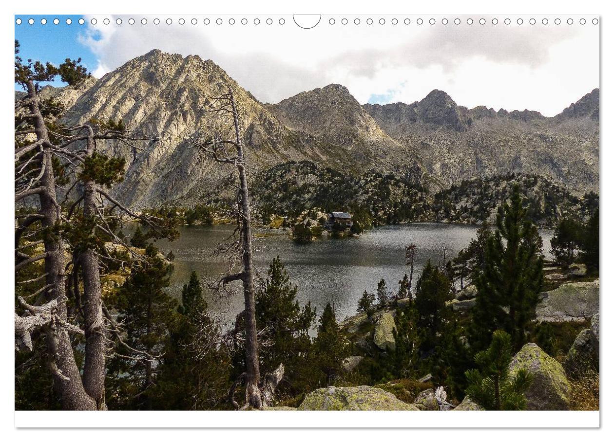 Beispielinhalt (Bild) Spanische - Pyrenäen Carros de Foc (Wandkalender 2025 DIN A3 quer), CALVENDO Monatskalender