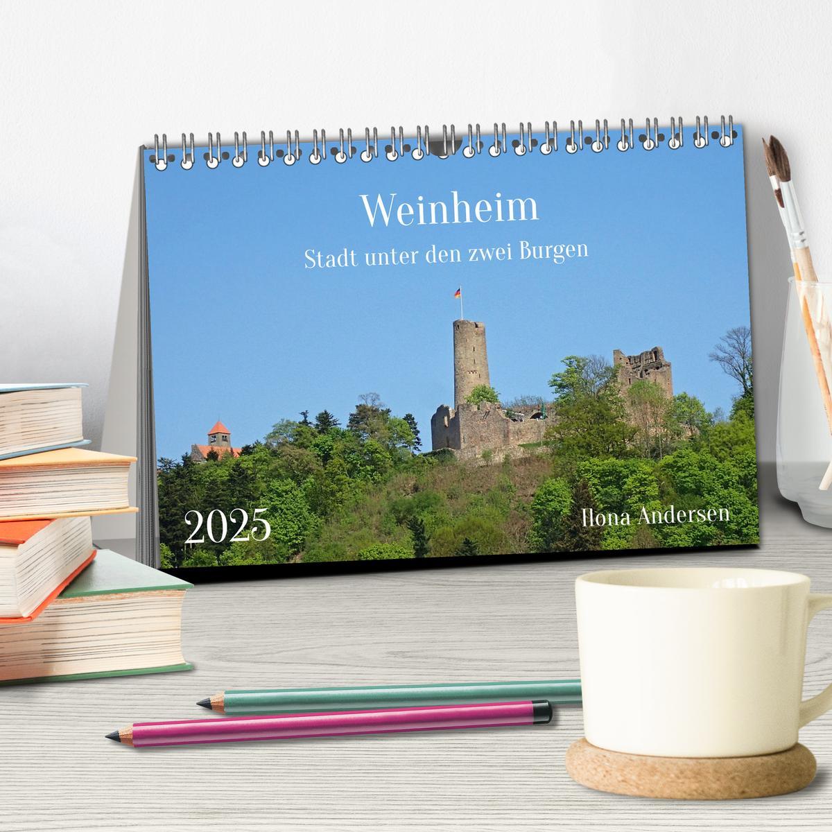 Beispielinhalt (Bild) Weinheim - Stadt unter den zwei Burgen (Tischkalender 2025 DIN A5 quer), CALVENDO Monatskalender