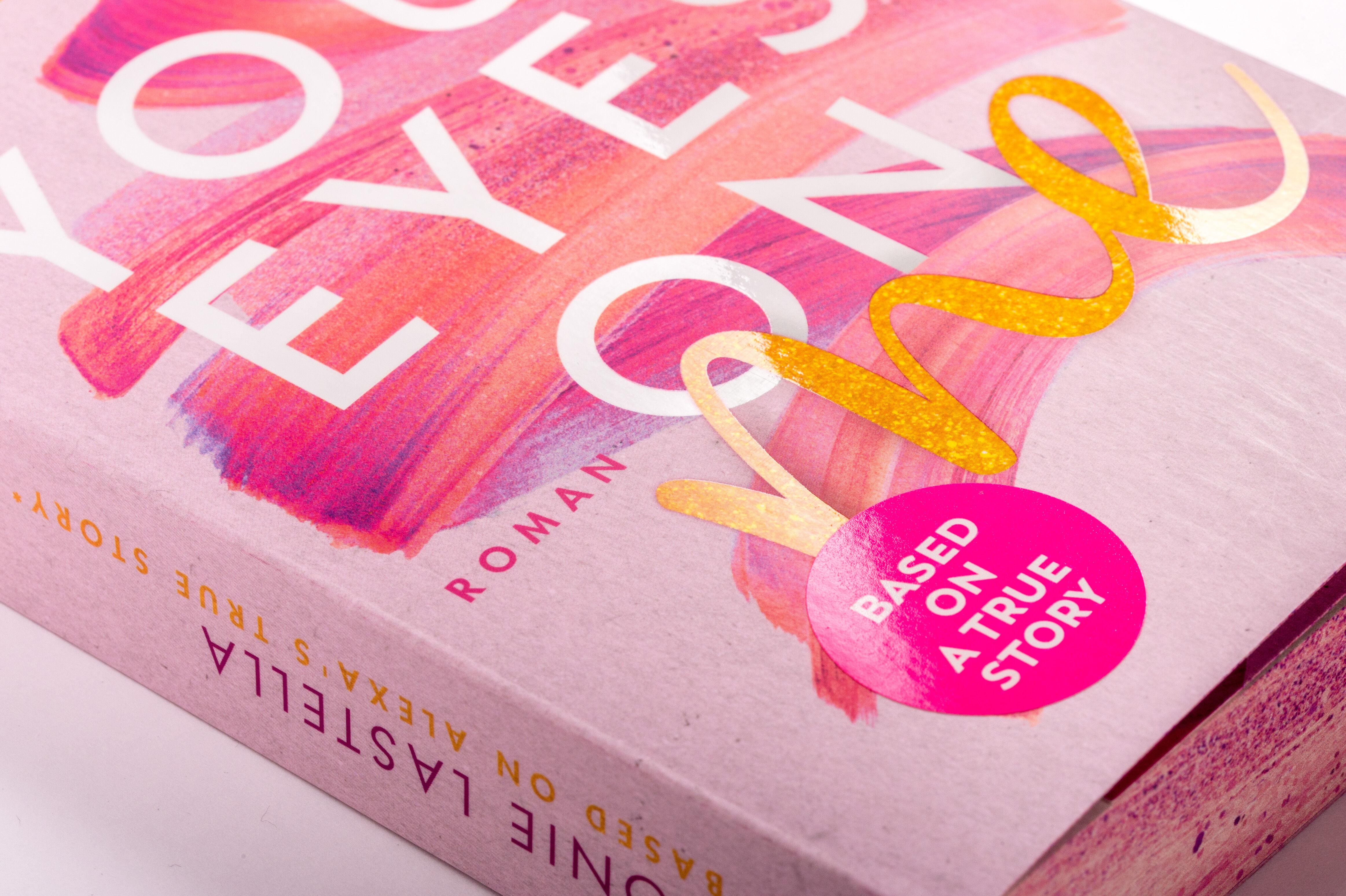 Beispielinhalt (Bild) Your Eyes on Me - Based on Alexa's True Story