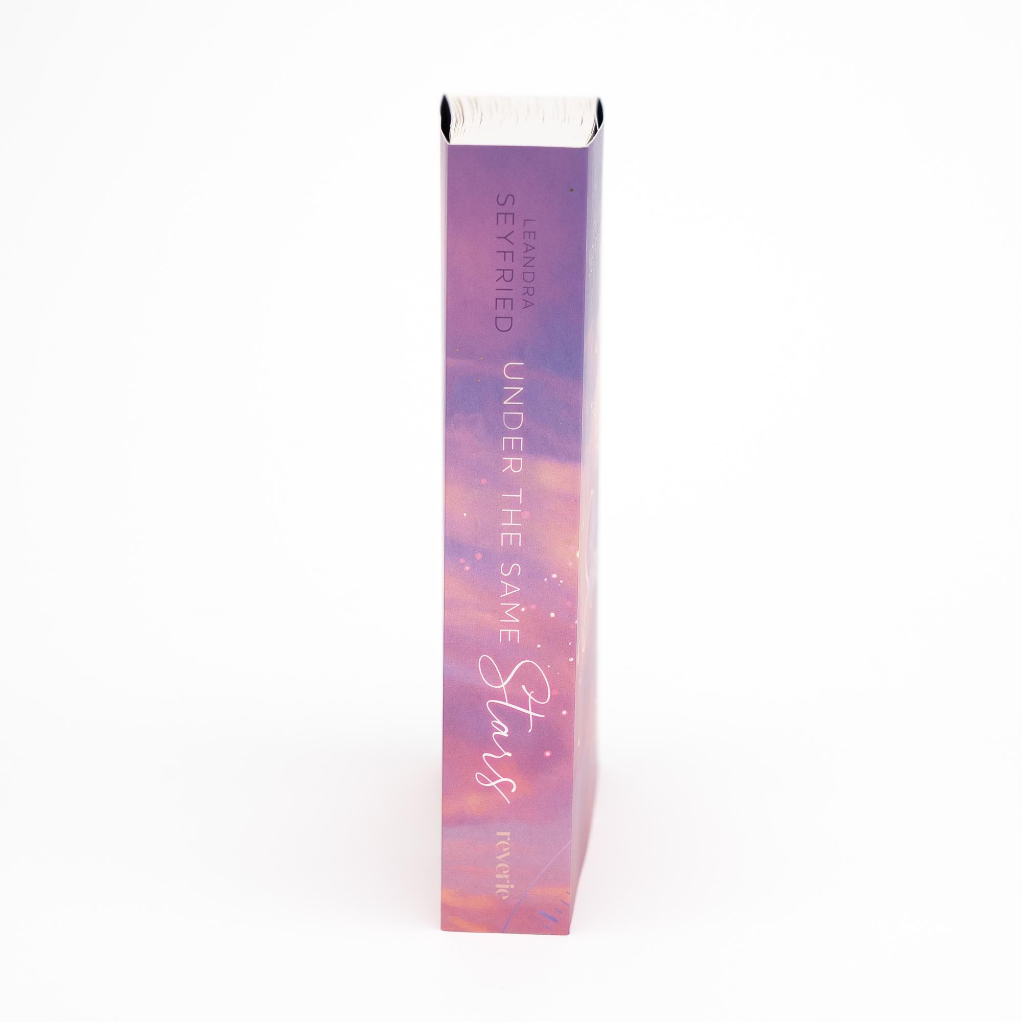 Beispielinhalt (Bild) Under The Same Stars