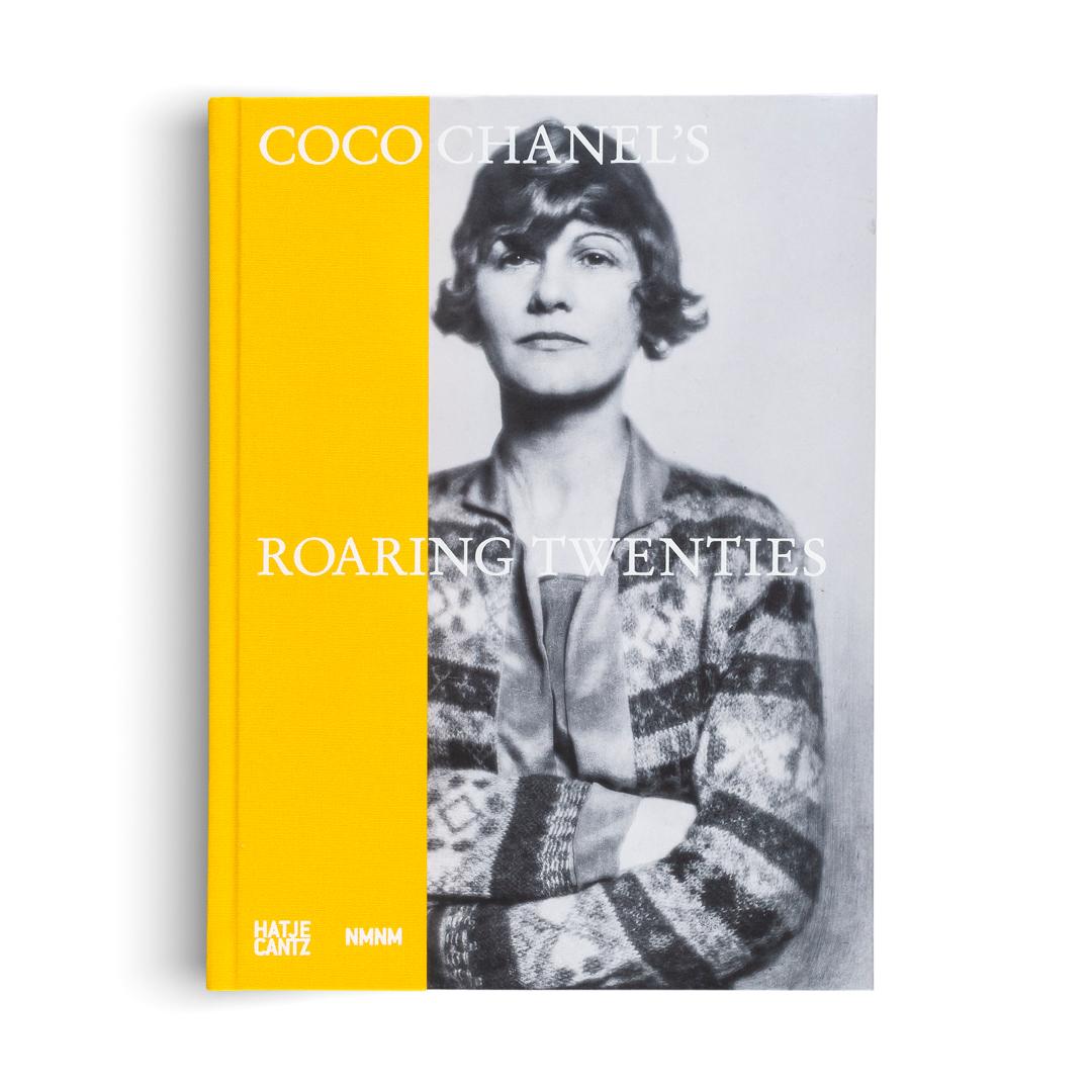 Beispielinhalt (Bild) Coco Chanel: Roaring Twenties - Fashion, Art and Culture of the 1920s Riviera | Official Exhibition Catalogue